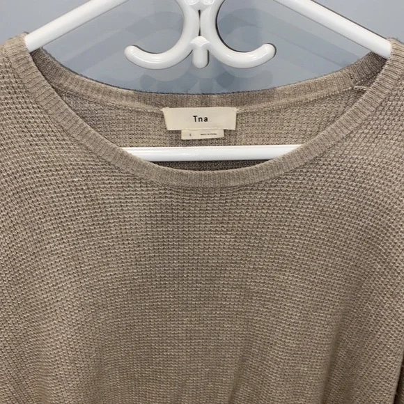 TNA Sweater - Picture 2 of 3